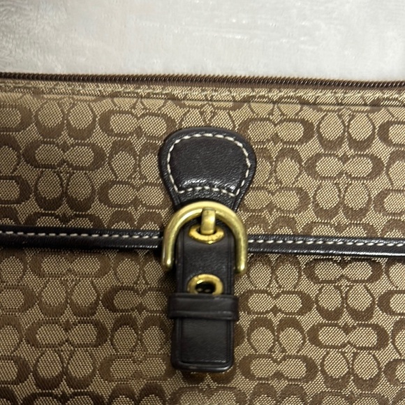 Coach Brown and Tan Geometric Clutch Wristlet - Picture 3 of 11